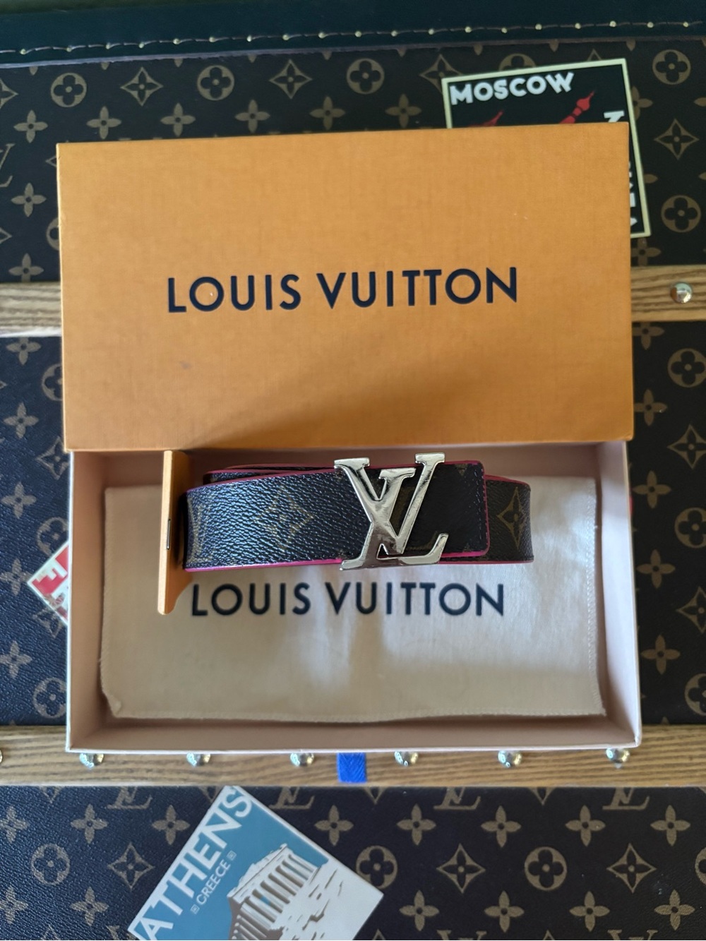 Louis Vuitton Initiales 30mm Reversible Belt - Picture 5 of 10